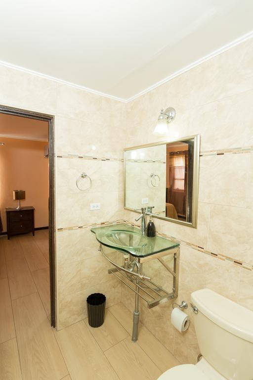 Cozy Accommodations - Dorchester City Line Κίνγκστον Εξωτερικό φωτογραφία